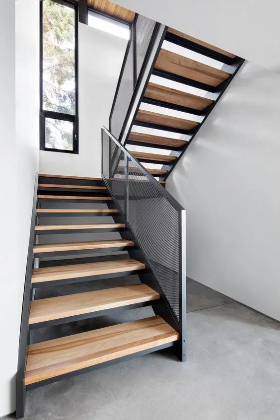 Escalier métallique sur mesure